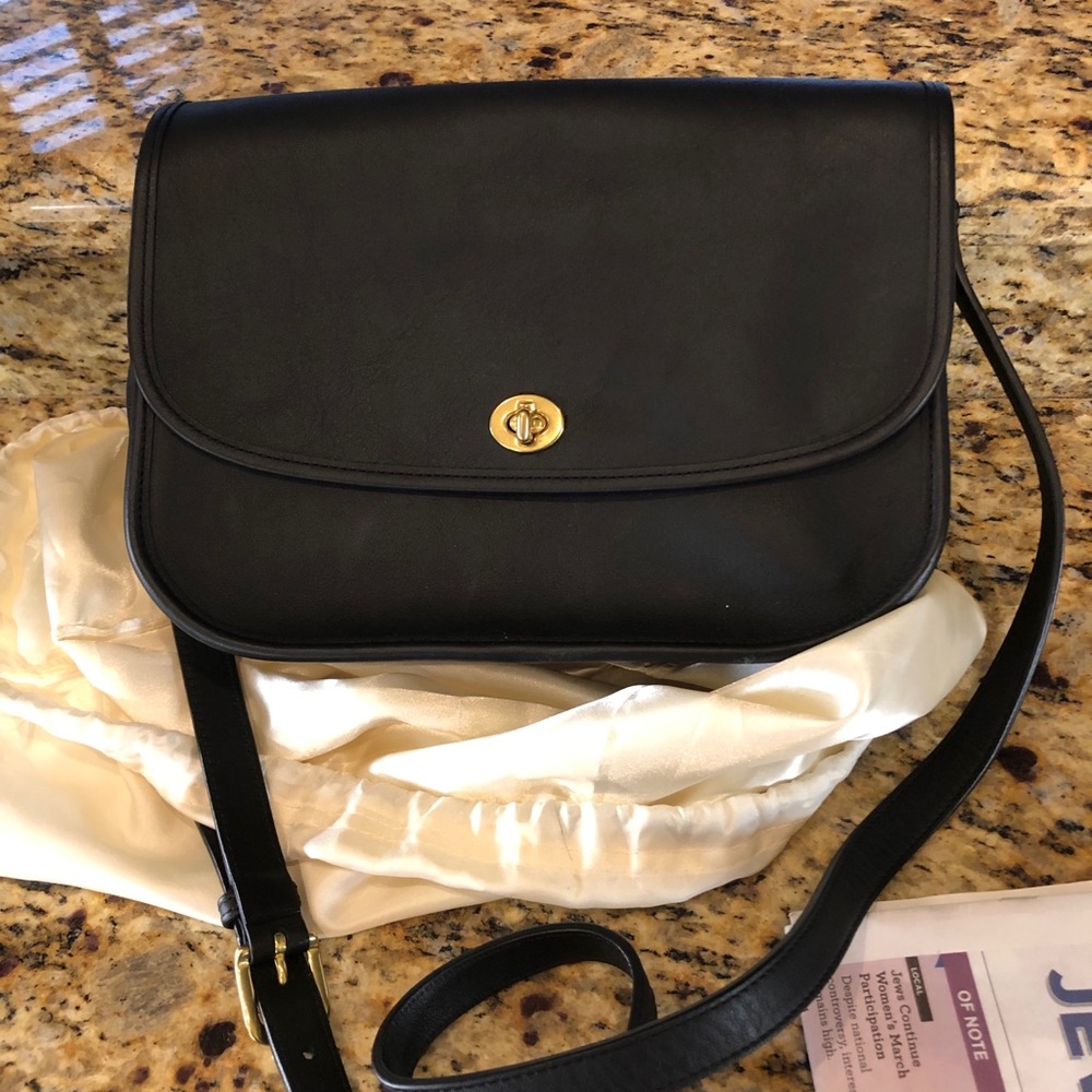 Coach vintage cross body bag
